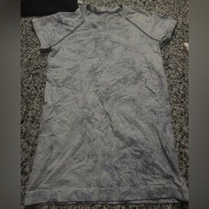 Lululemon Swiftly Tech short sleeve